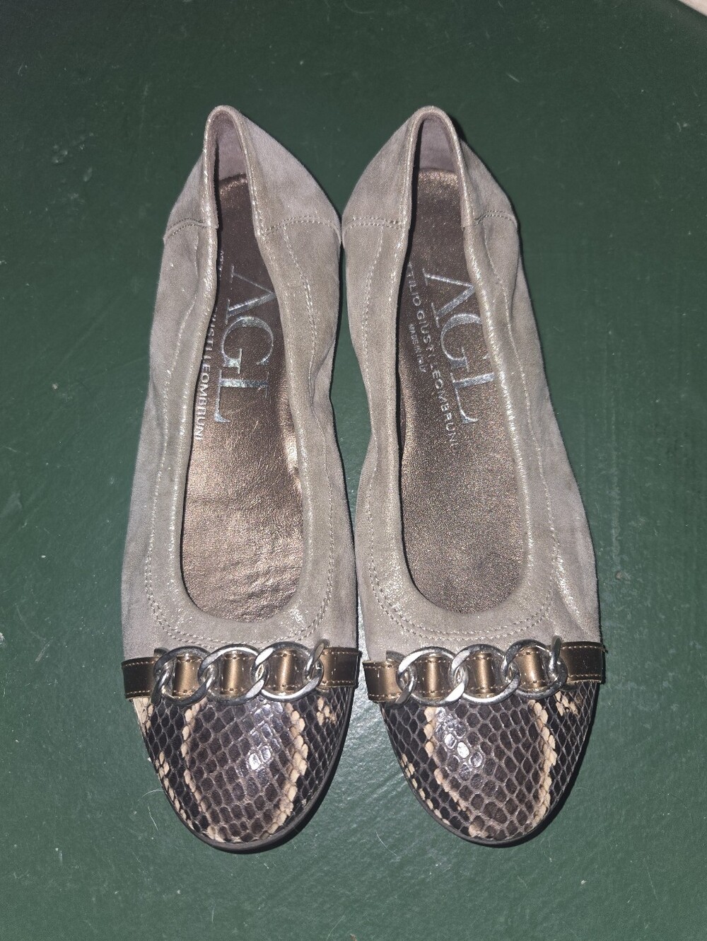 Attilio Giusti Leombruni Gray Suede Flats with Snakeskin Toe and Gold Chain